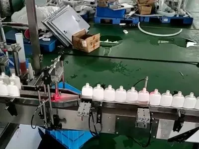 Automatic Water/Oil/Juice/Liquid Detergent Filling and Capping Production Line Bottle Packing Line